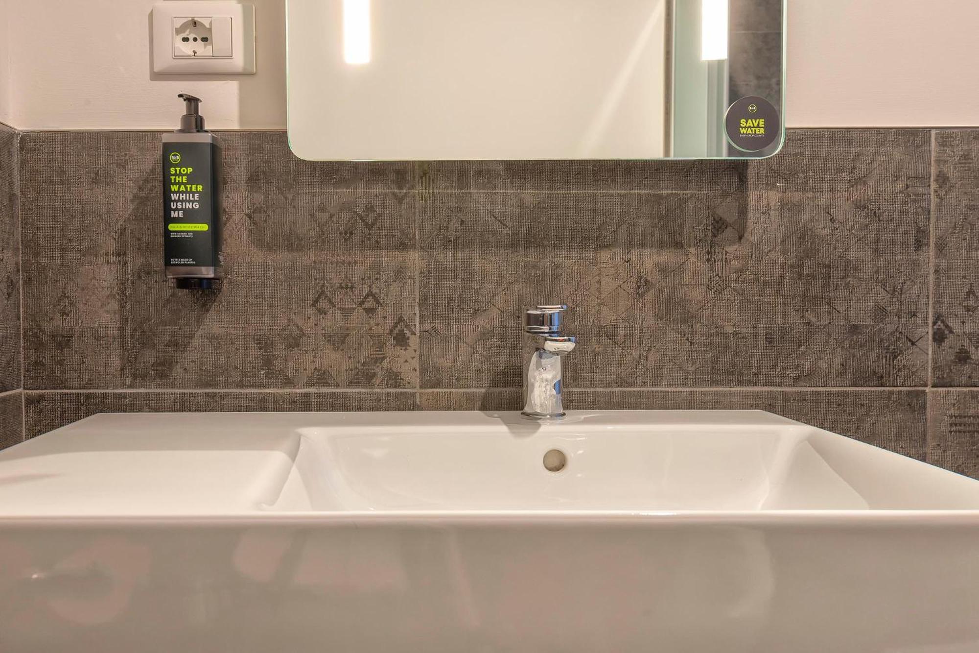 B&B Hotel Sassari Extérieur photo